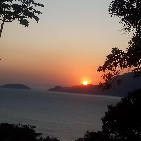 Panoramica Bed and Breakfast Ilhabela Eksteriør billede